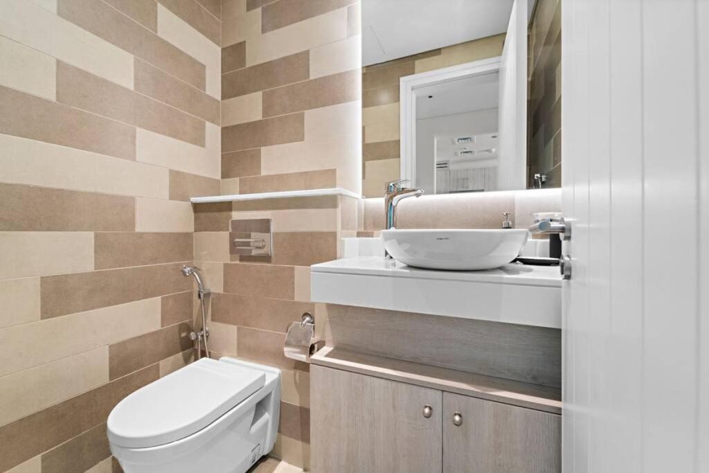 Chic Living 1 Bhk With Access Dubai