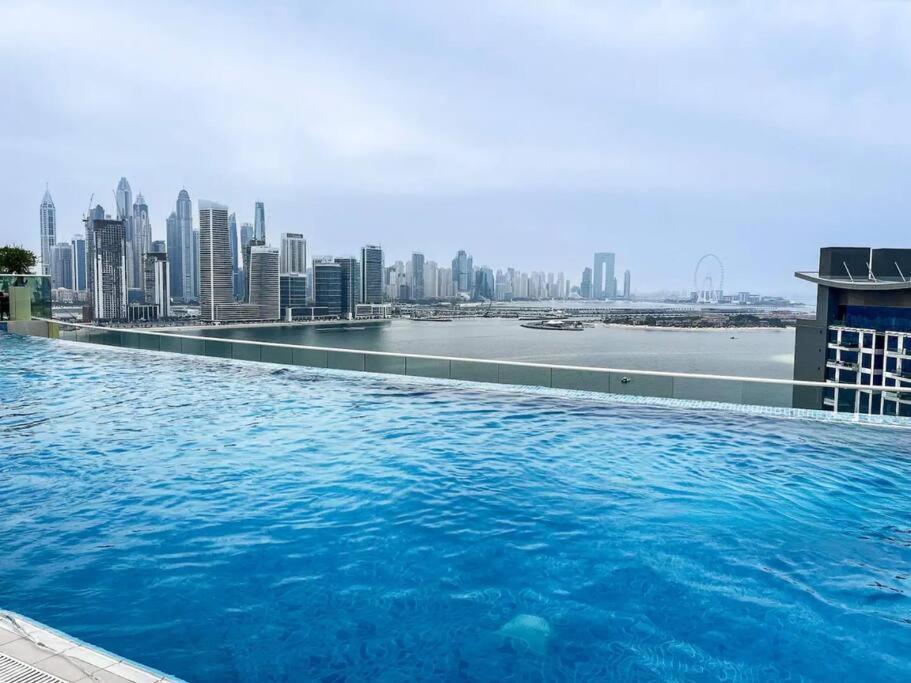 Chic Living 1 Bhk With Access * Dubai