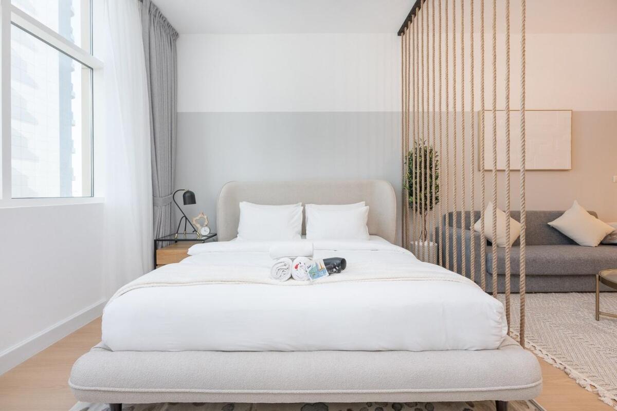 Amazing In Frankfurt, Sports Apartment Dubai
