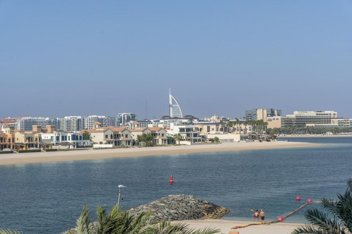 Glorious 3-bedroom With Beach Views At Tiara Residences In Palm Jumeirah * Dubai