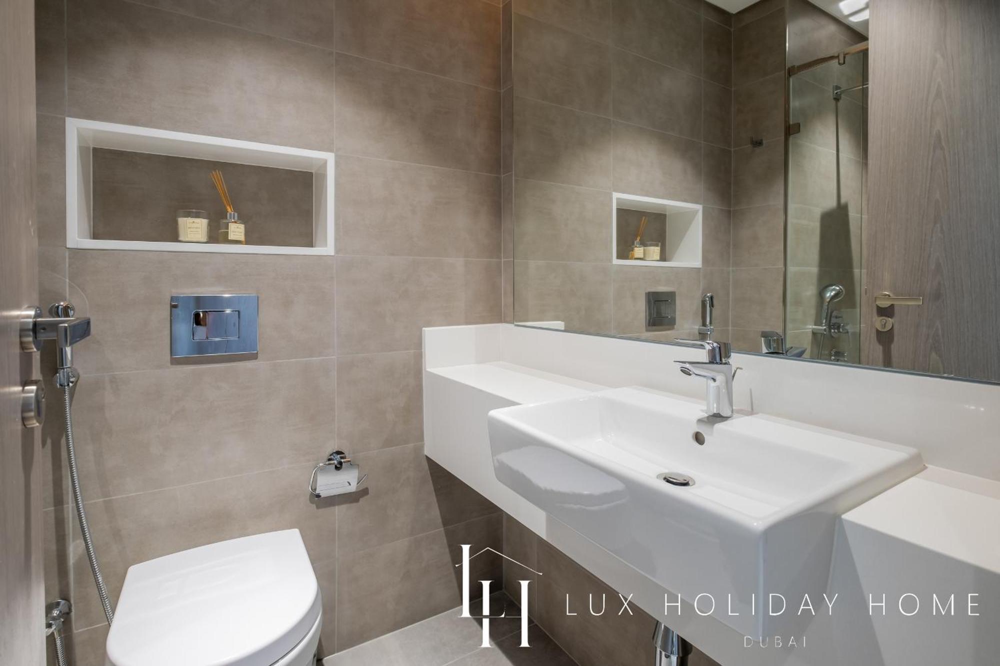 Lux The District One Lagoon View 3