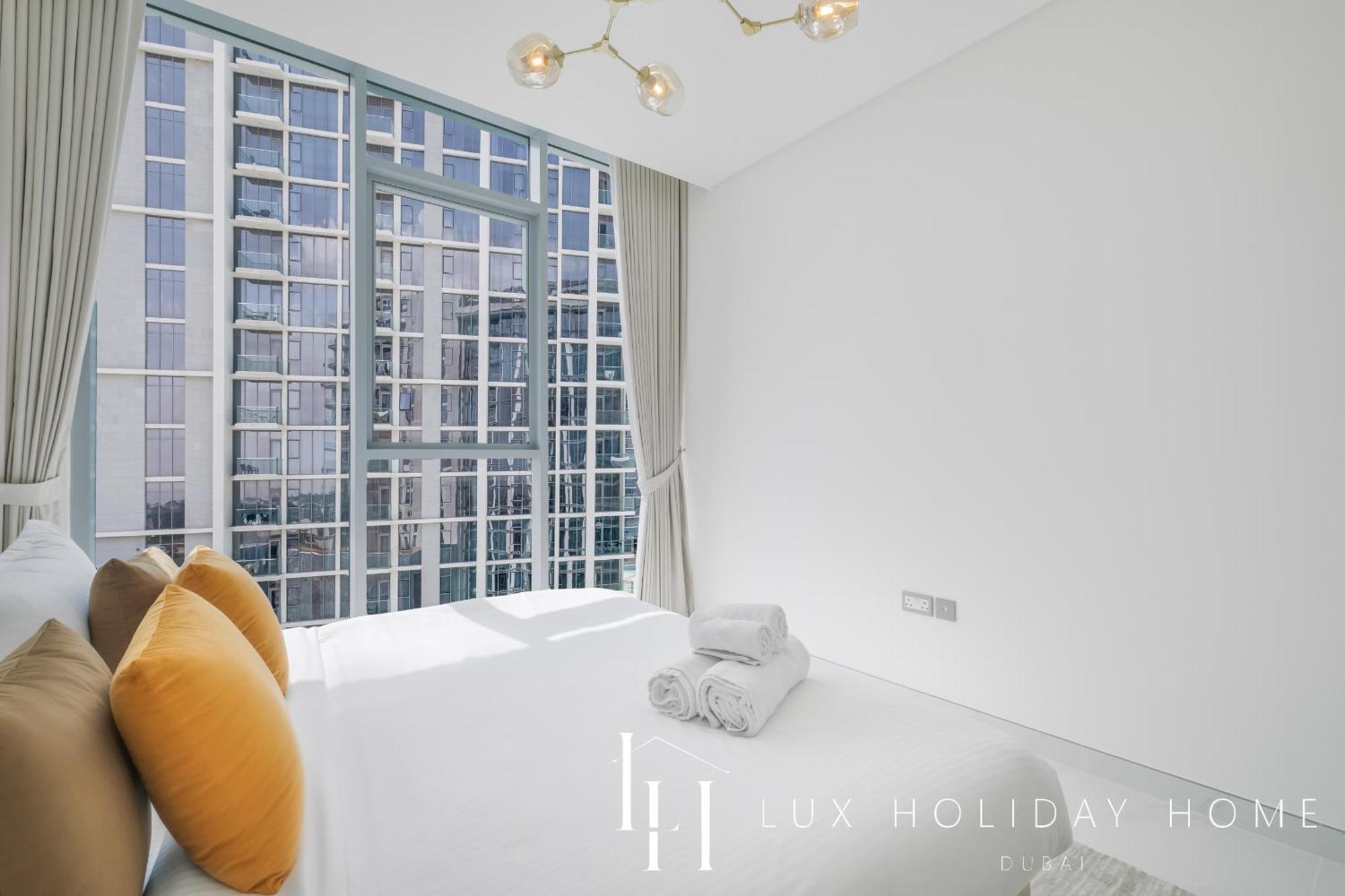 Lux The District One Lagoon View 3