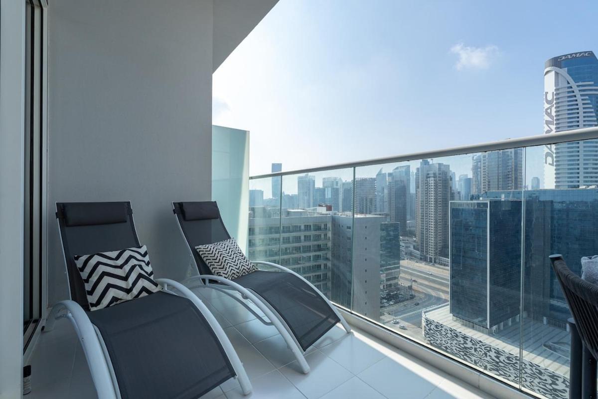 Awesome 1-bedroom With Burj Views At Vera Tower In Business Bay Apartment *