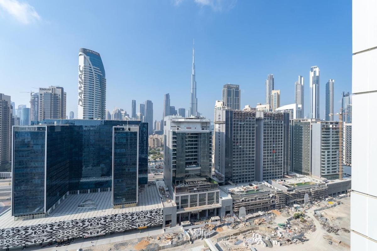 Awesome 1-bedroom With Burj Views At Vera Tower In Business Bay Apartment Dubai