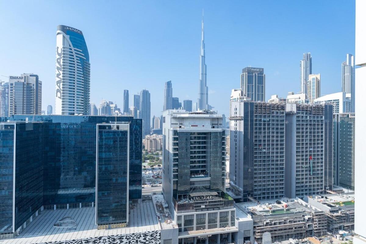 Apartment Awesome 1-bedroom With Burj Views At Vera Tower In Business Bay Dubai