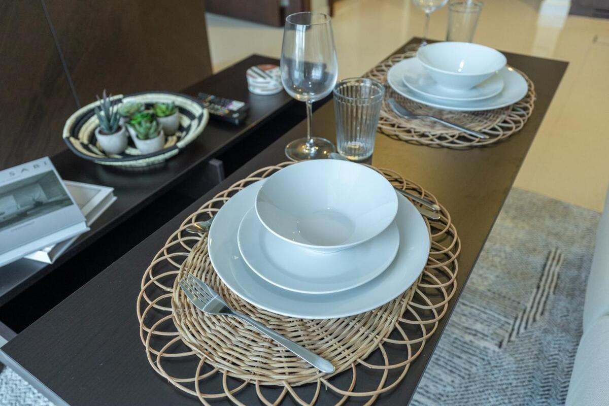 Awesome 1-bedroom With Burj Views At Vera Tower In Business Bay Apartment Dubai