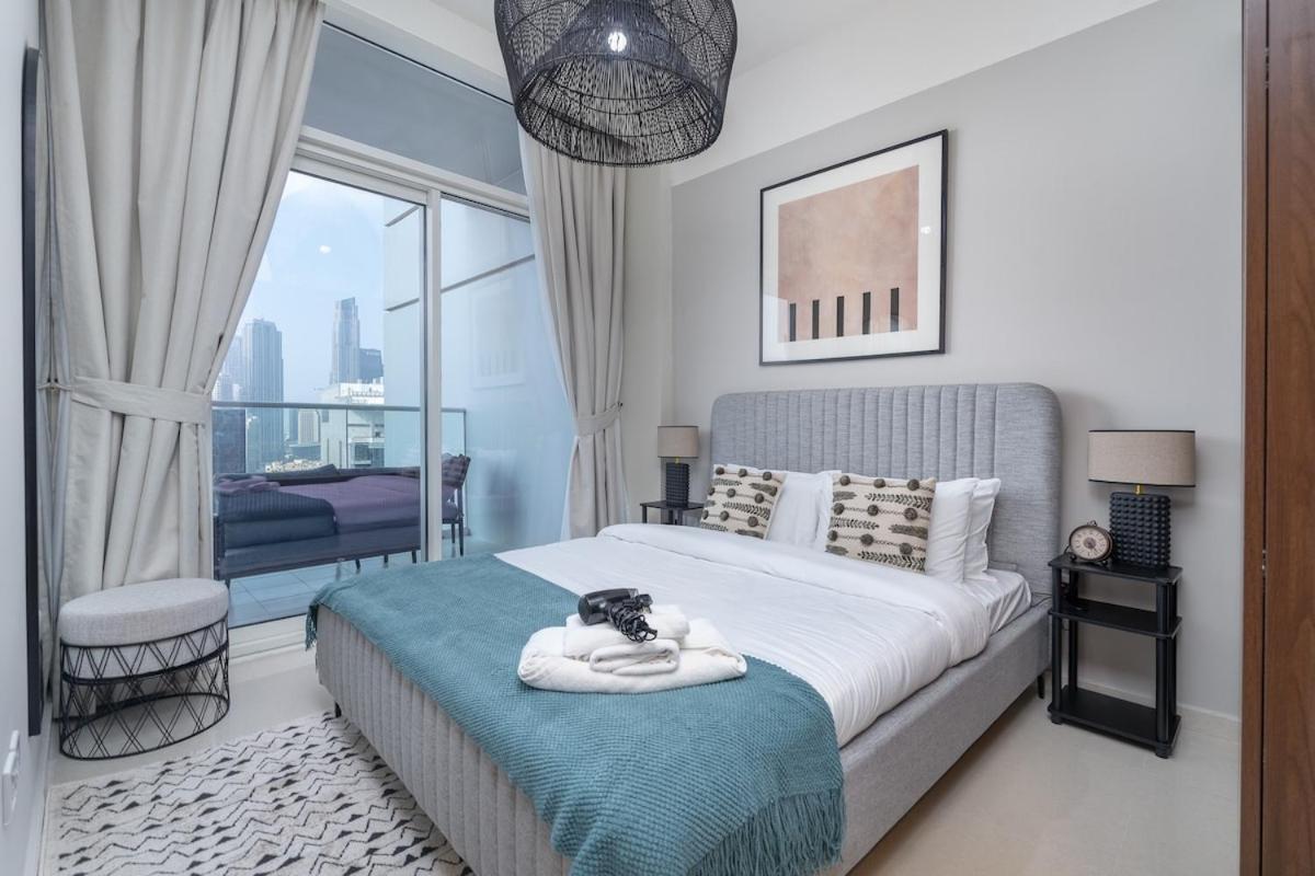 Apartment Awesome 1-bedroom With Burj Views At Vera Tower In Business Bay Dubai