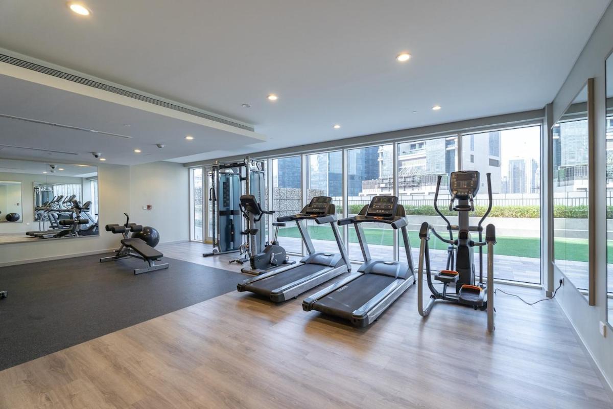 Awesome 1-bedroom With Burj Views At Vera Tower In Business Bay * Dubai