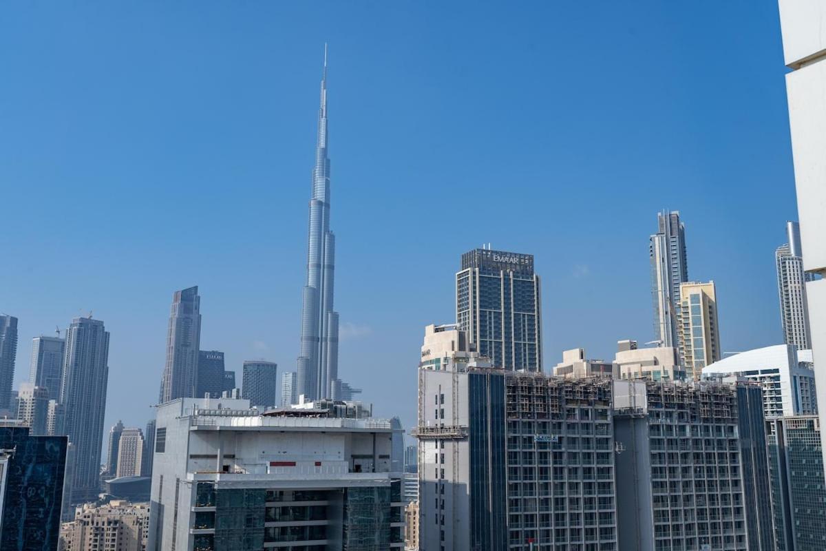 Apartment Awesome 1-bedroom With Burj Views At Vera Tower In Business Bay Dubai