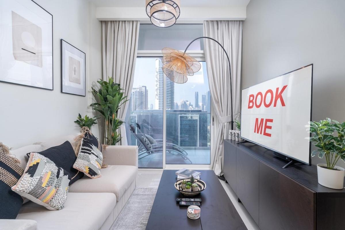 Awesome 1-bedroom With Burj Views At Vera Tower In Business Bay