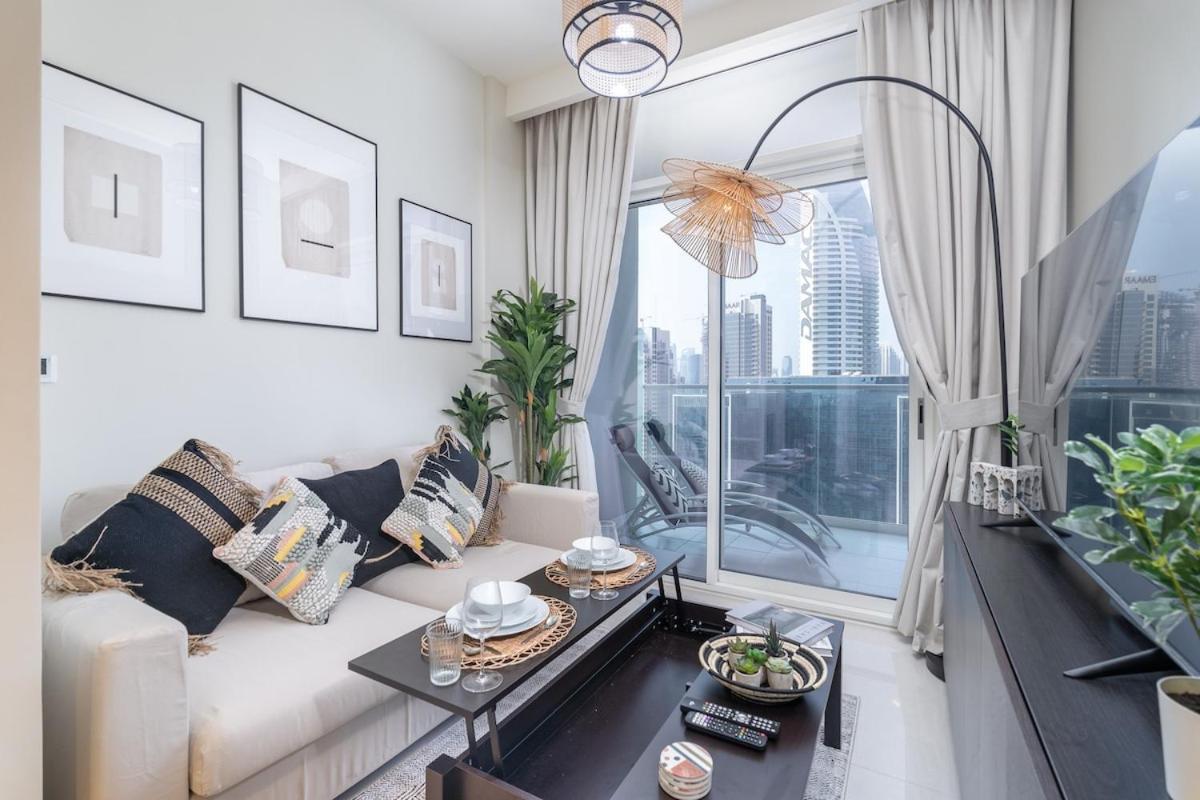 Awesome 1-bedroom With Burj Views At Vera Tower In Business Bay Apartment *