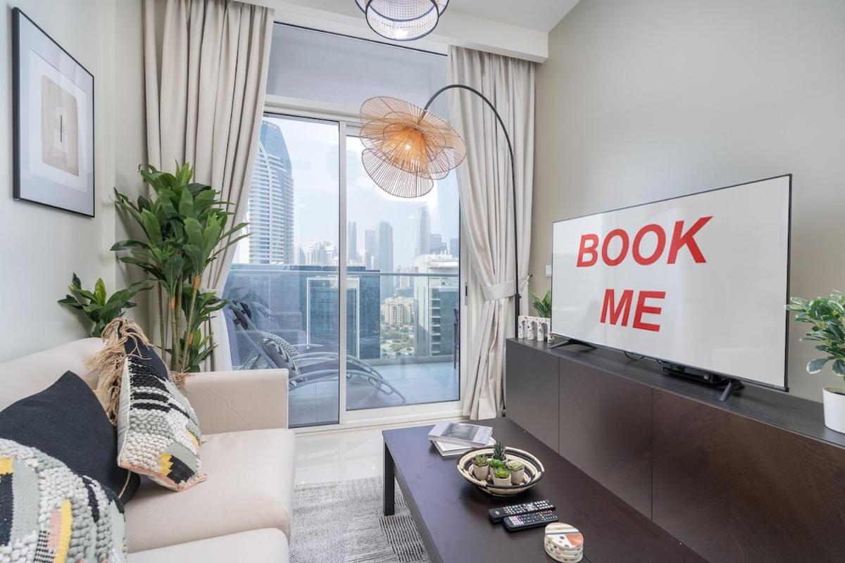 Apartment Awesome 1-bedroom With Burj Views At Vera Tower In Business Bay Dubai