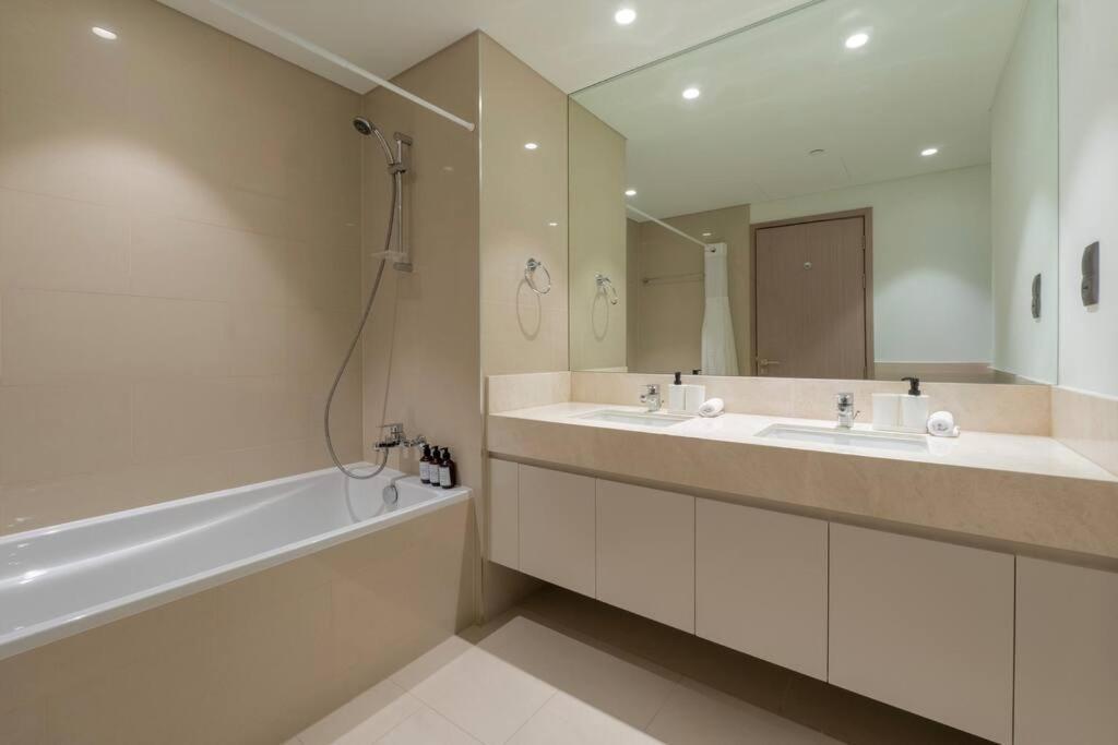 Opera - Luxury 2 Bedroom - Near Burj Khalifa
