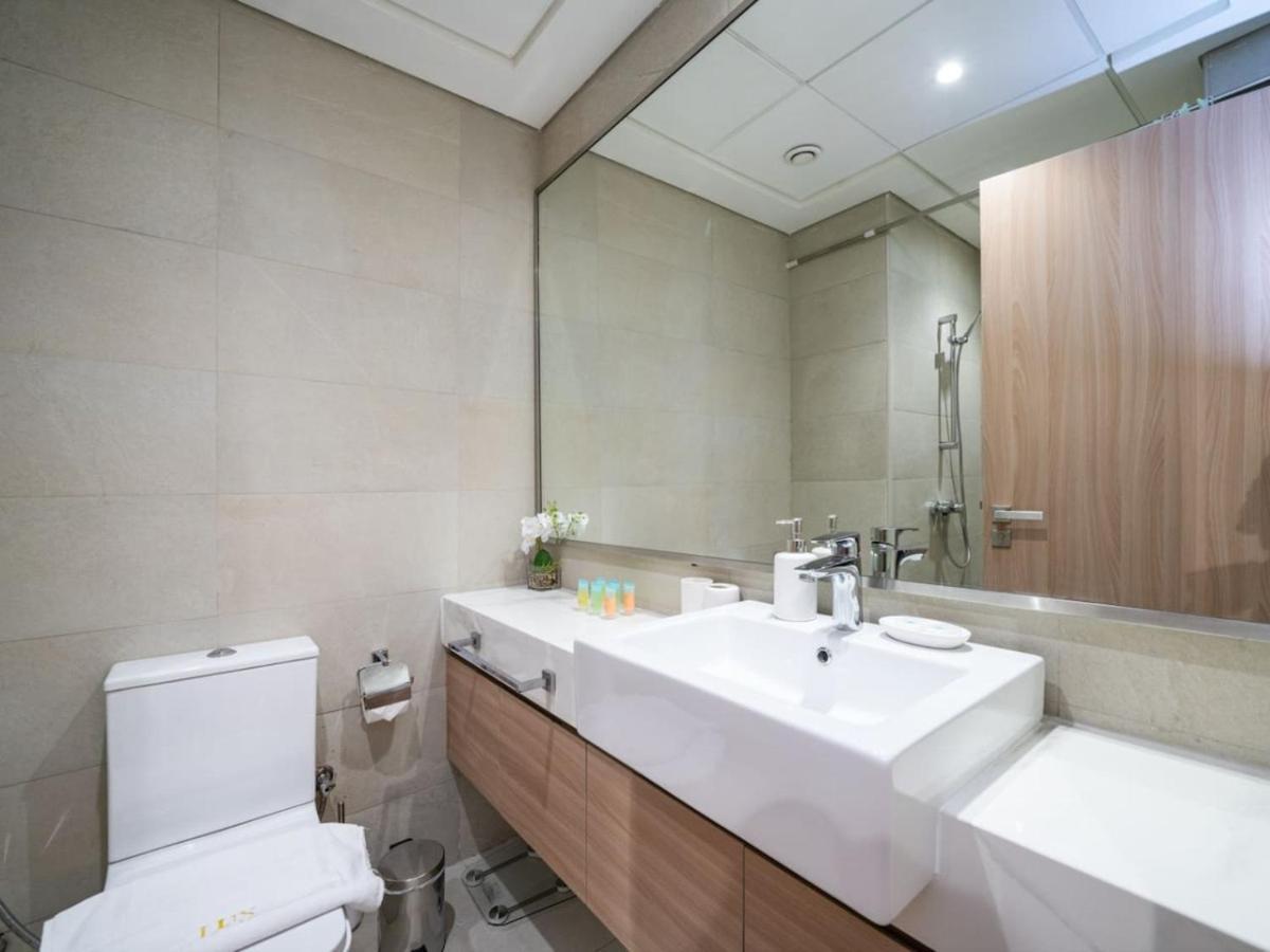 Chic Azizi Riviera Retreat With Views Apartment Dubai