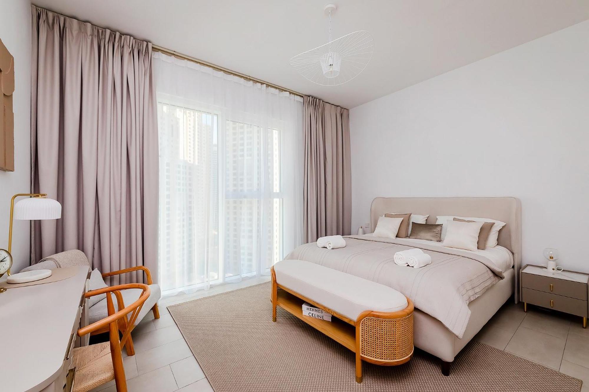 1 Bedroom La Vie Private Jbr Marina Dubai