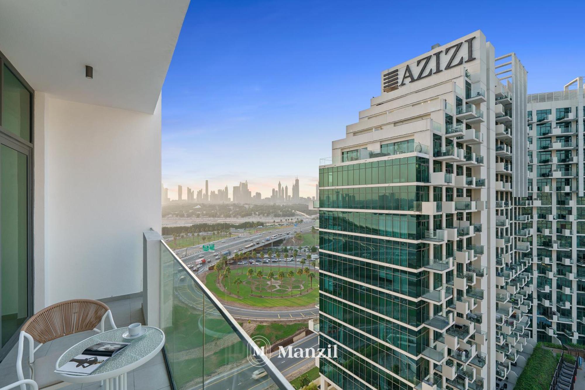 Apartment 1br Near Downtown With Pool & Skyline Views *