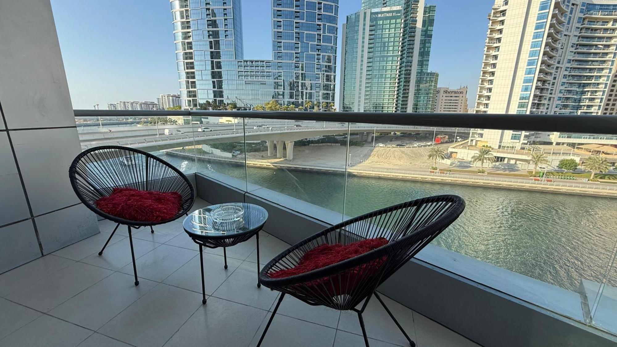 Premium Marina Two Bedroom With Sea View - Family Only Apartment