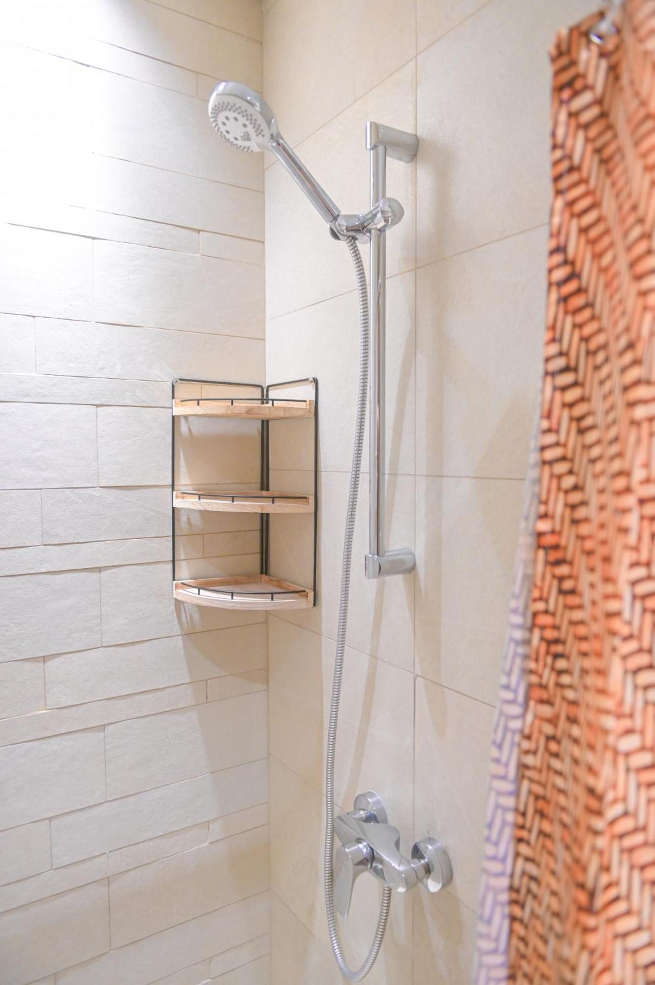 Urbanhomes - Cozy, Wooden And Travel Eco-friendly Apartment *