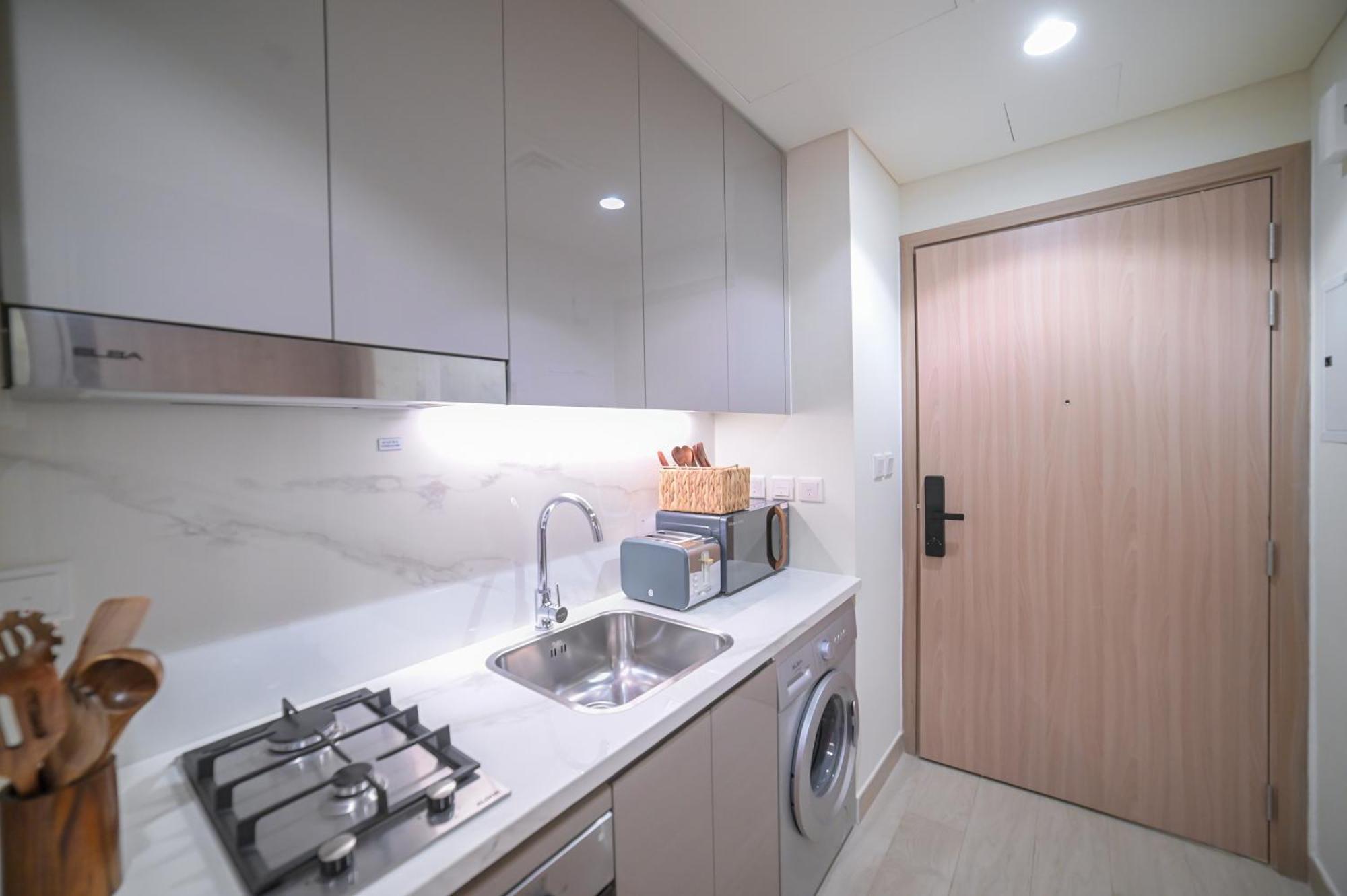 Urbanhomes - Cozy, Wooden And Travel Eco-friendly Apartment *