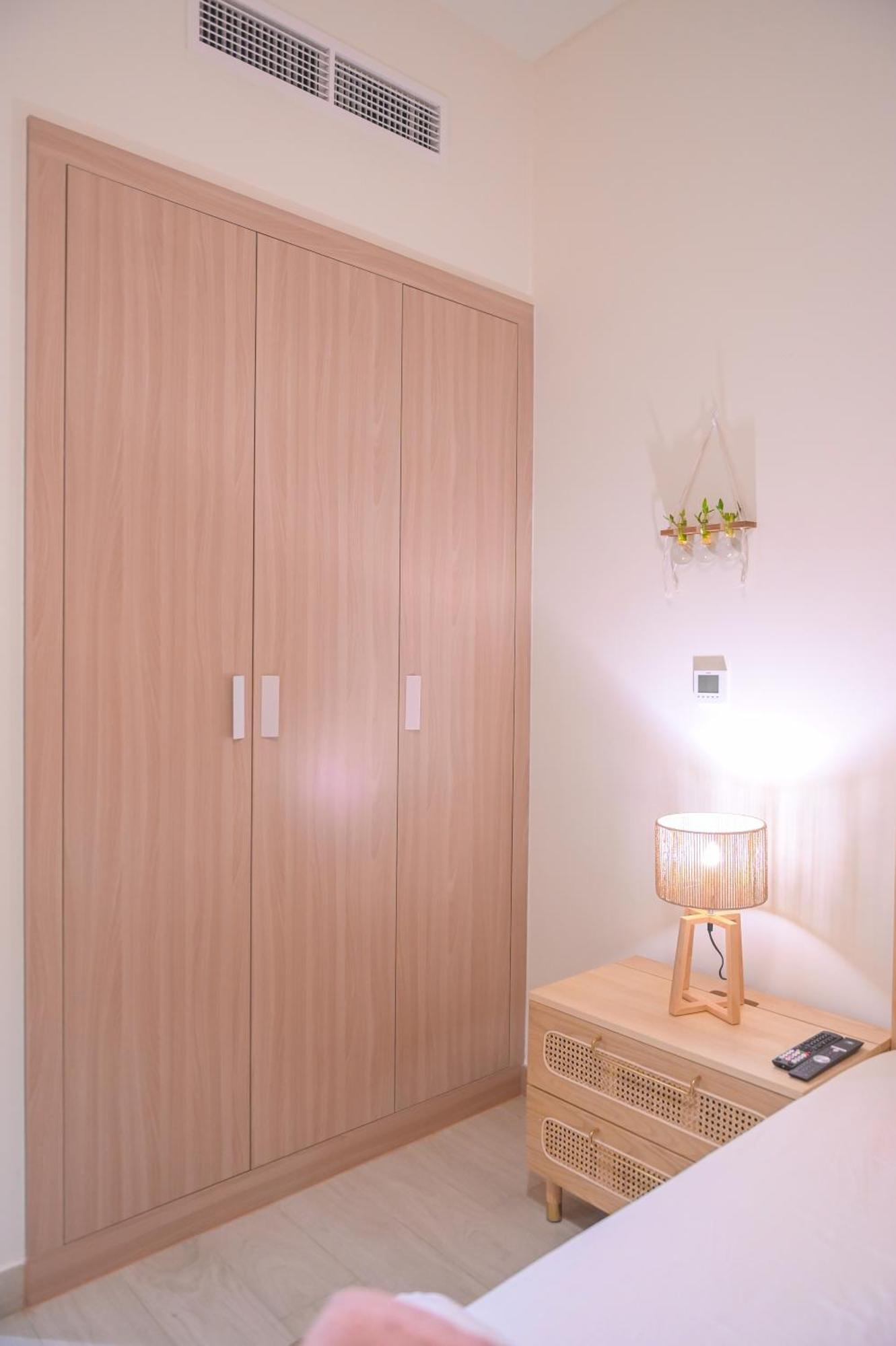 Urbanhomes - Cozy, Wooden And Travel Eco-friendly
