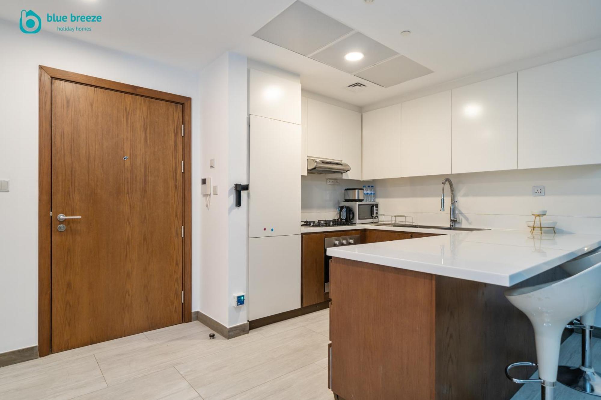 Apartment Blue Breeze - Spacious 1br With Huge Balcony In Jvc Dubai