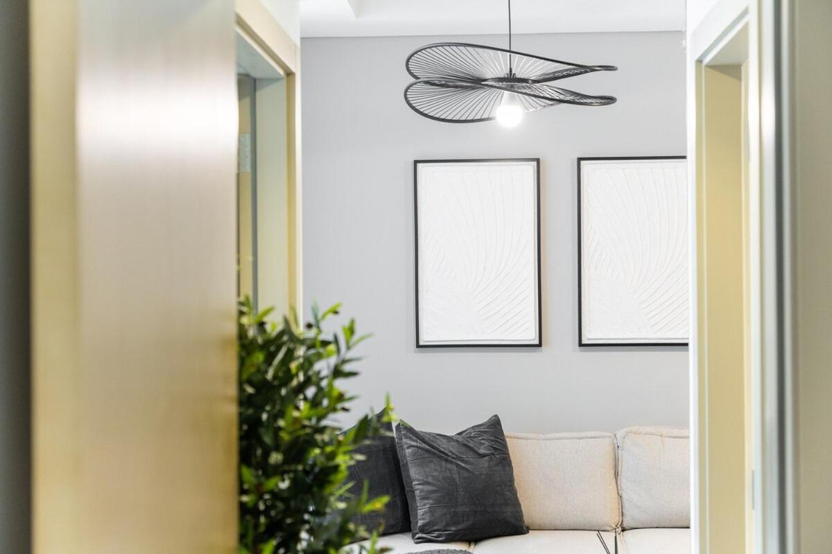 Apartment Glamorous 2-bedroom With Skyline Views In Business Bay
