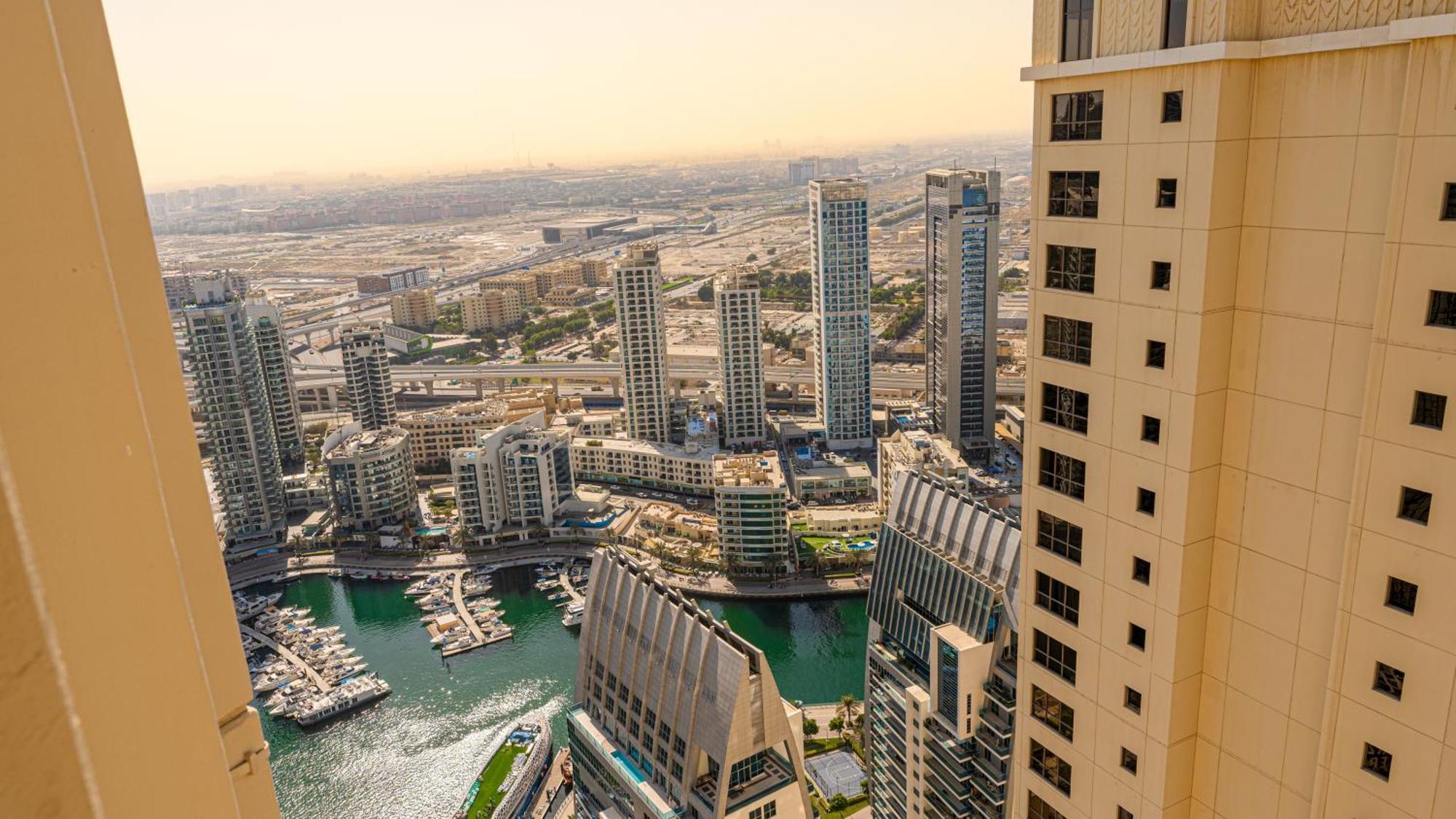 Apartment Regent Sea View 2br Jbr Walk - Next To Bluewater Island & Eye *
