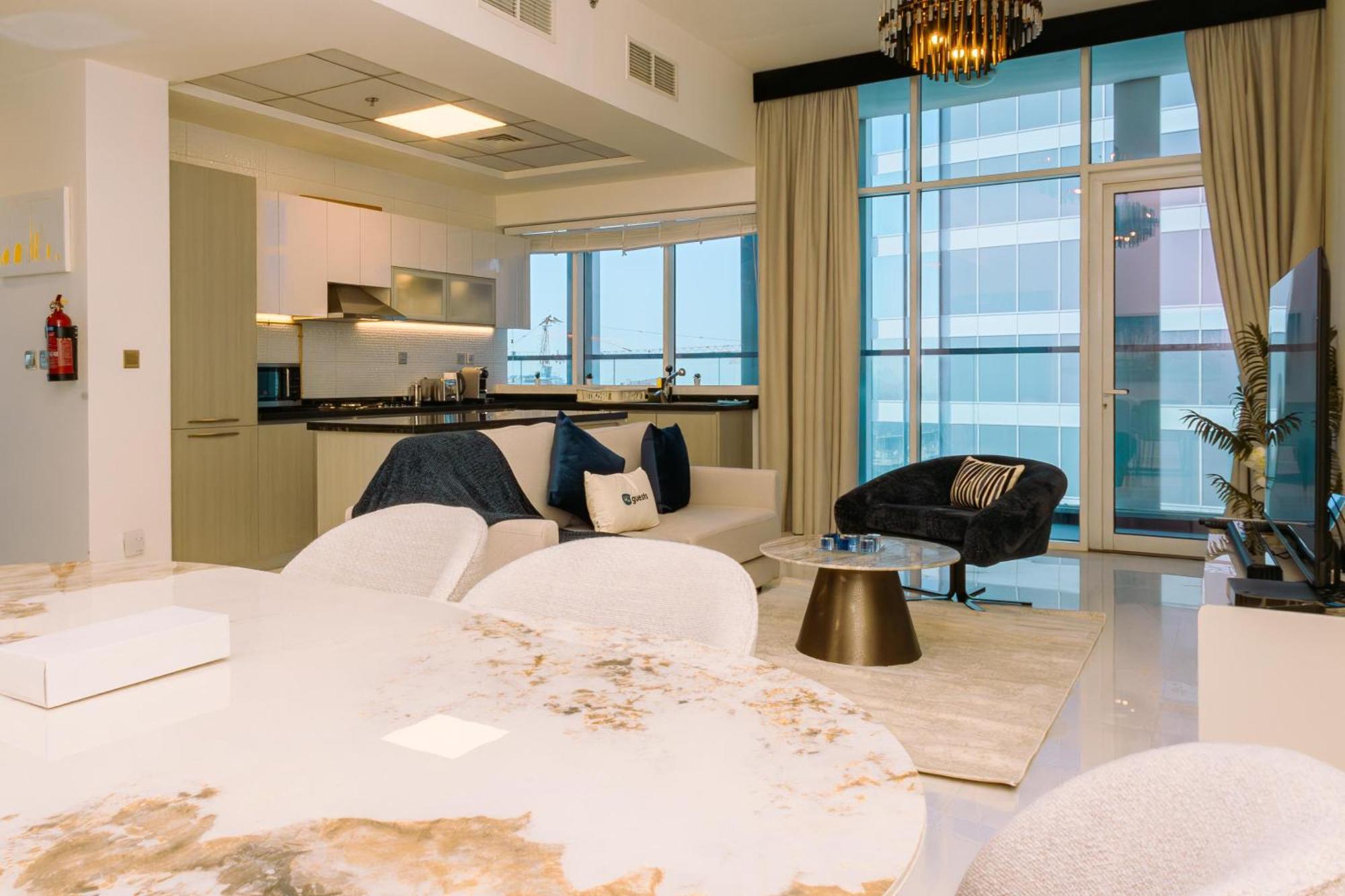 Apartment Welhome - Opulent Retreat With Panoramic Cityscape Views *