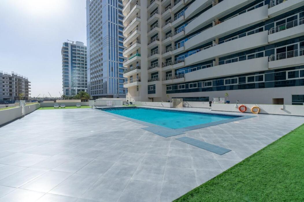 Apartment Calm Right By The Golf Courses In Sports *