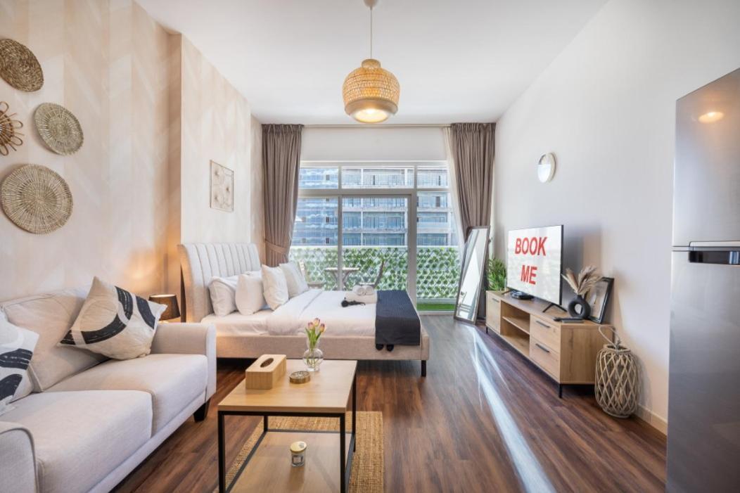 Apartment Calm Right By The Golf Courses In Sports Dubai