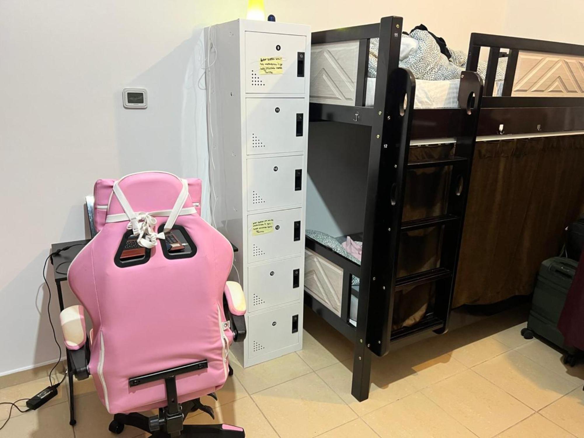 Jbr Synergy Hostel *