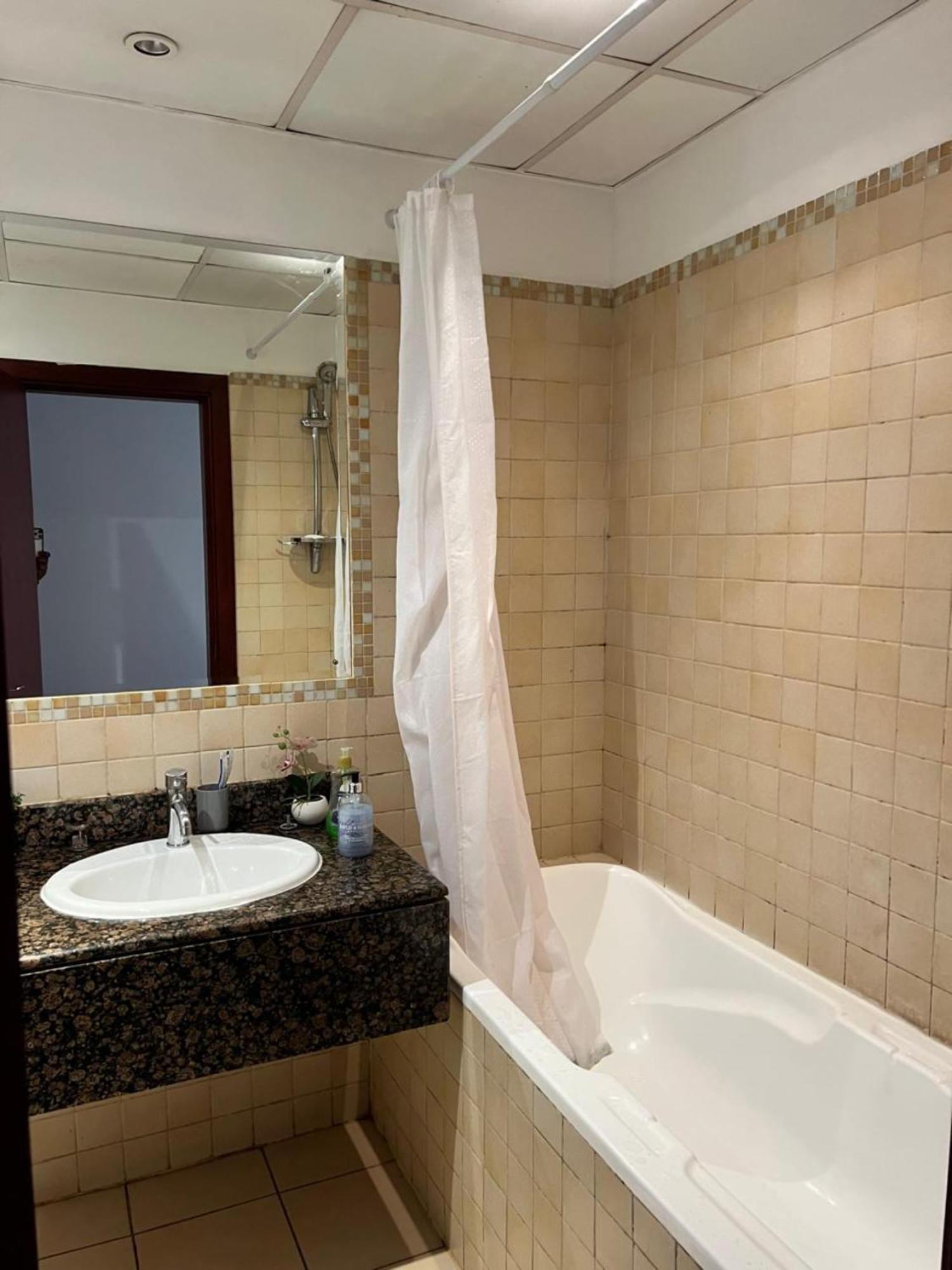 Jbr Synergy Hostel