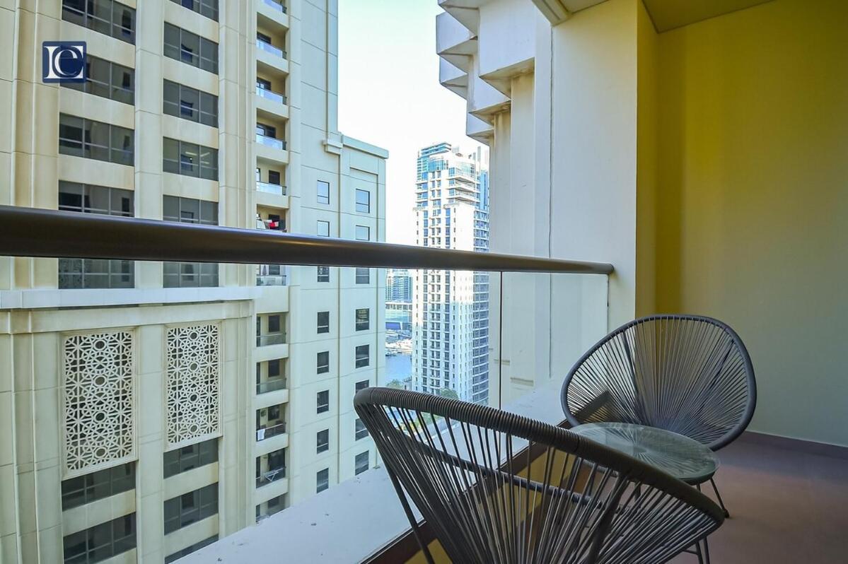Luxury Escapes - Elegant 3 Bedroom Maids In Jbr *