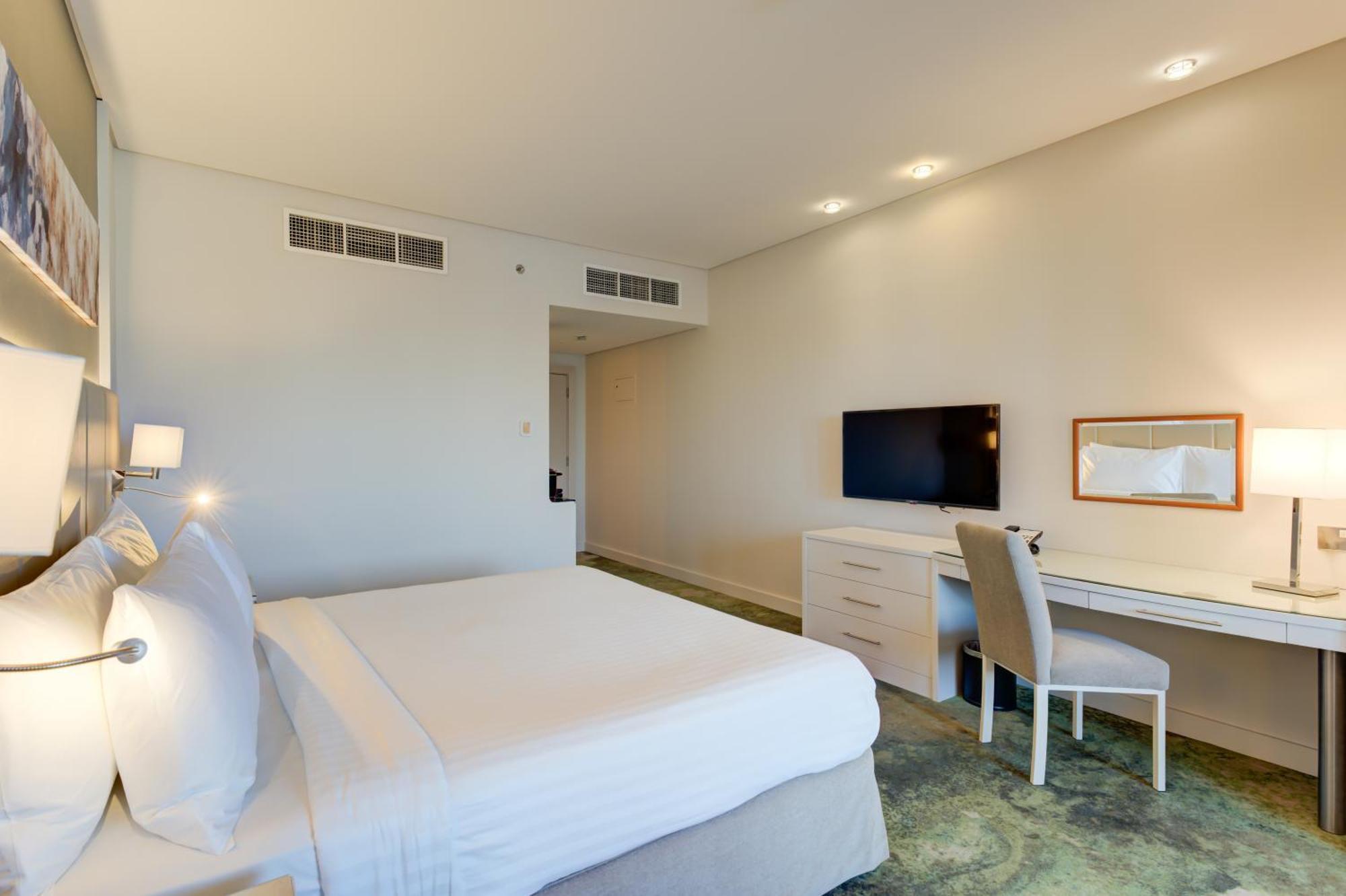 Millennium Lakeview Formerly Copthorne Lakeview 4*