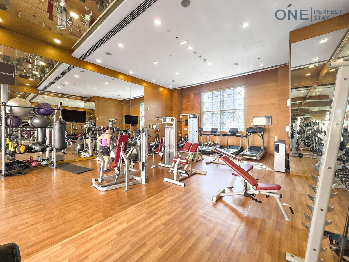 Stylish 1br With Maid In Downtown With Pool And Gym Apartment *