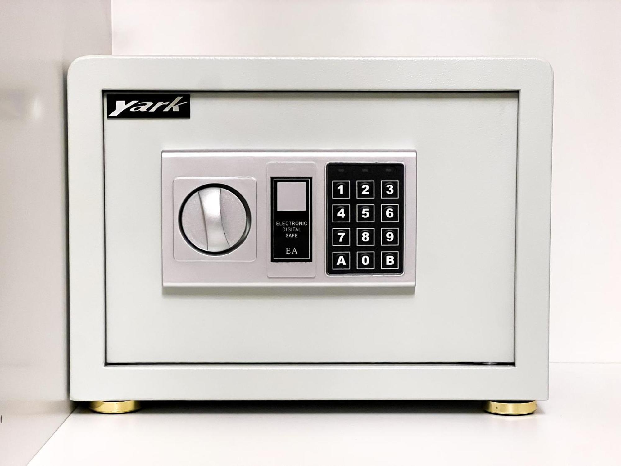 Keyrock Living - Premium 1br At Reva