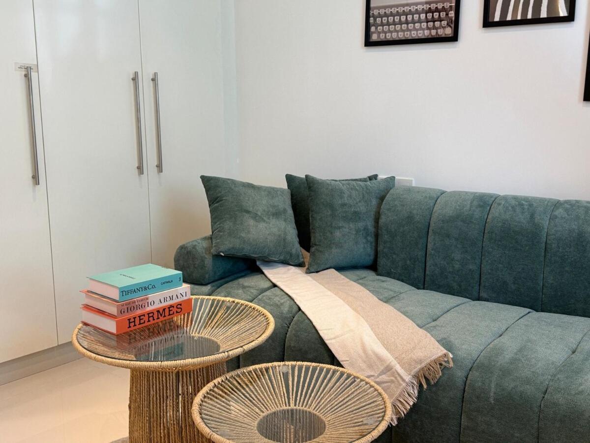 Ashri Hh, Bohemian Style In Downtown Apartment
