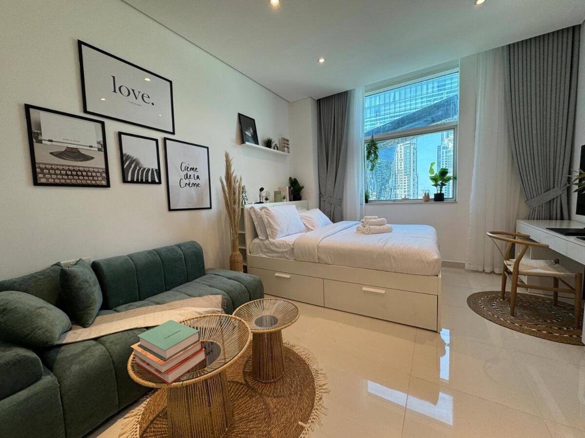 Ashri Hh, Bohemian Style In Downtown Apartment Dubai