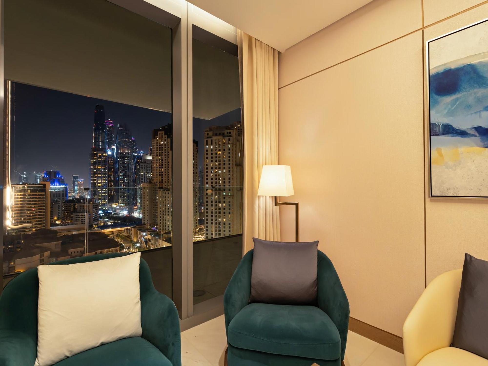 Apartment Wonderfulstay At Five Luxe Jbr - Palm And Eye View - Private Hot Tub - Brand New Luxury