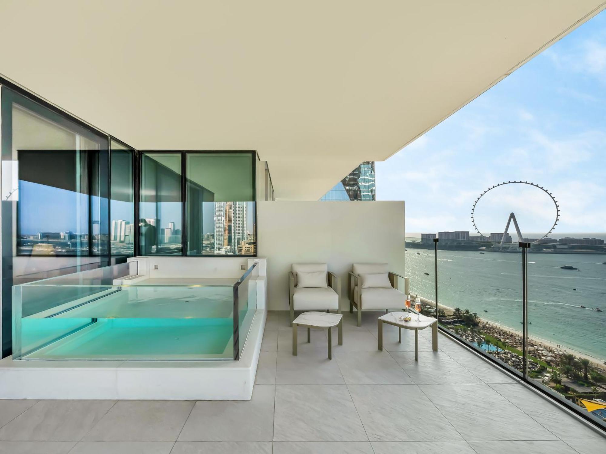 Wonderfulstay At Five Luxe Jbr - Palm And Eye View - Private Hot Tub - Brand New Luxury *
