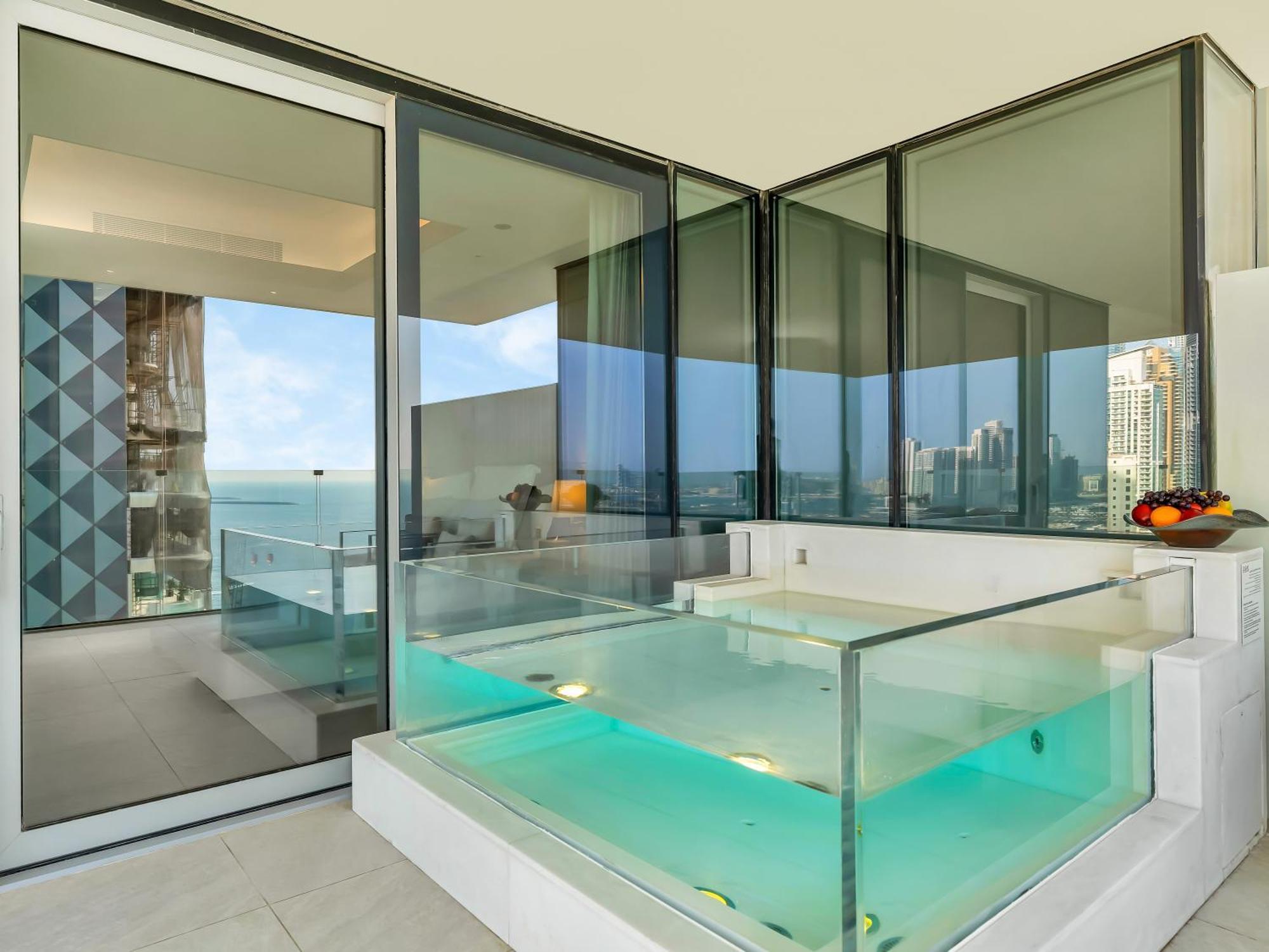Wonderfulstay At Five Luxe Jbr - Palm And Eye View - Private Hot Tub - Brand New Luxury *