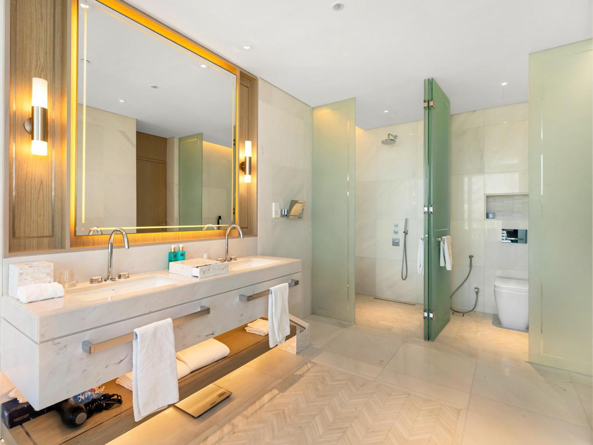 Wonderfulstay At Five Luxe Jbr - Palm And Eye View - Private Hot Tub - Brand New Luxury Apartment *