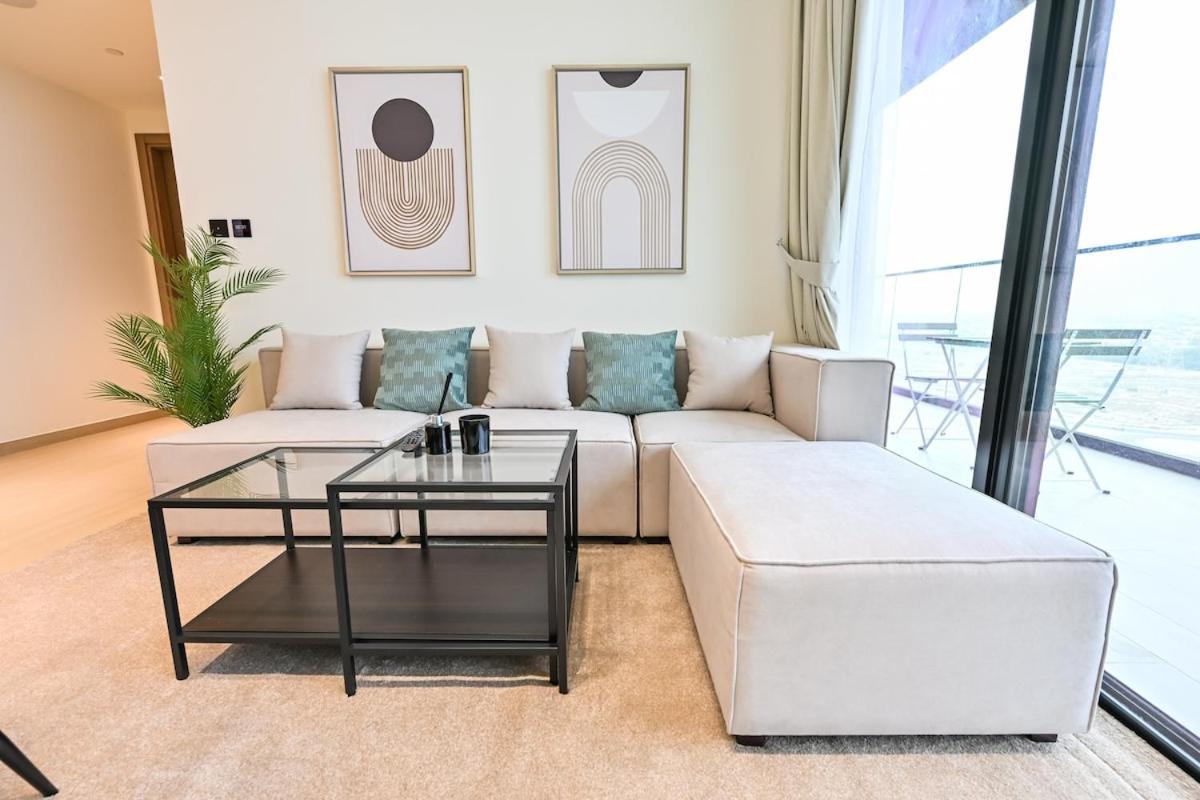 Apartment Stunning 1 Bdr Luxury At Jvc