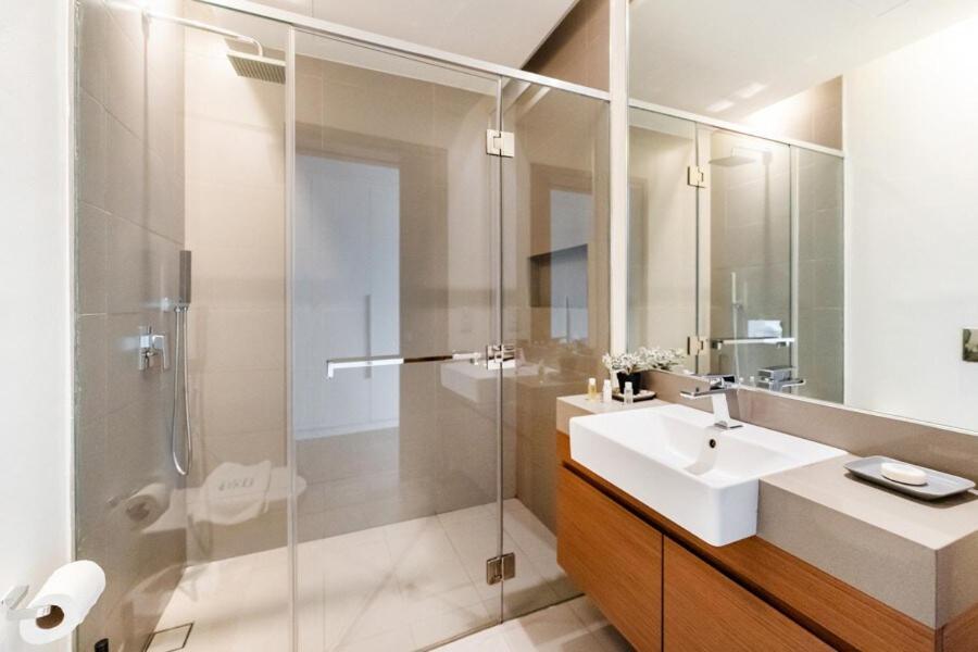 Fam Living -duplex 4bed And Maids Apartment *
