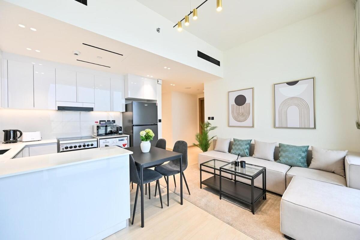 Apartment Stunning 1 Bdr Luxury At Jvc