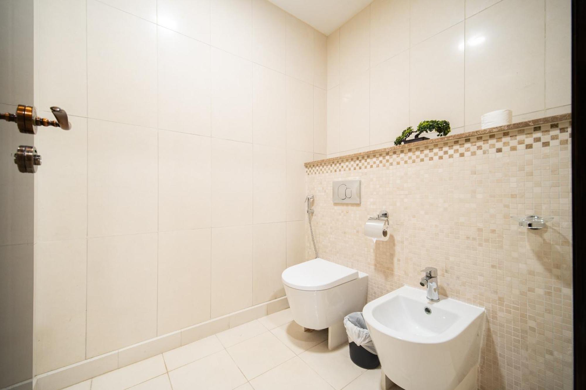 Spacious 2br - Private & Sea & Skyline Views Dubai