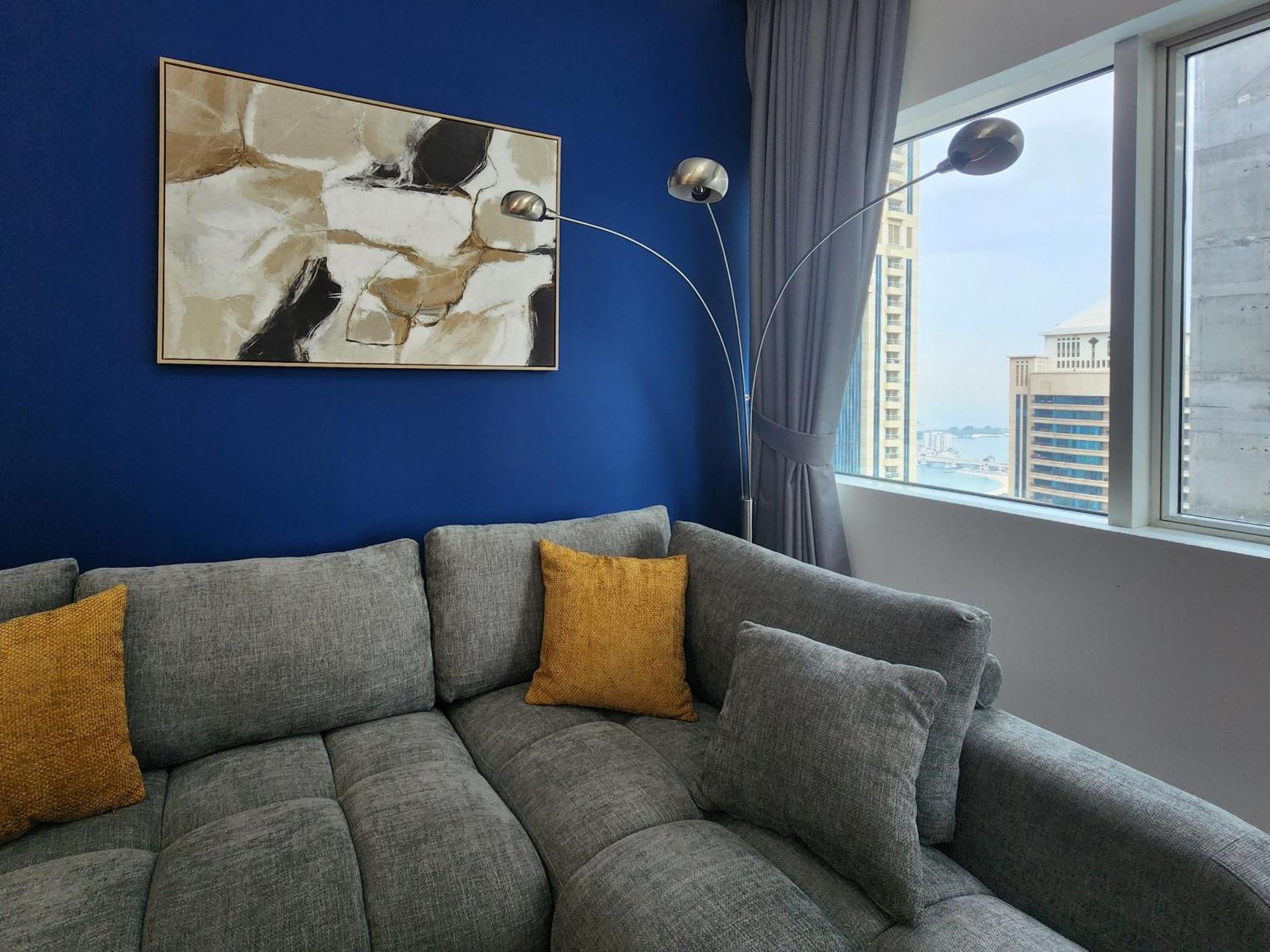 Chateau Chill, High-rise Marina Escape * Dubai