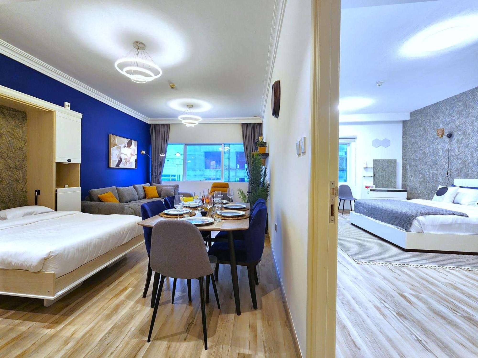 Chateau Chill, High-rise Marina Escape