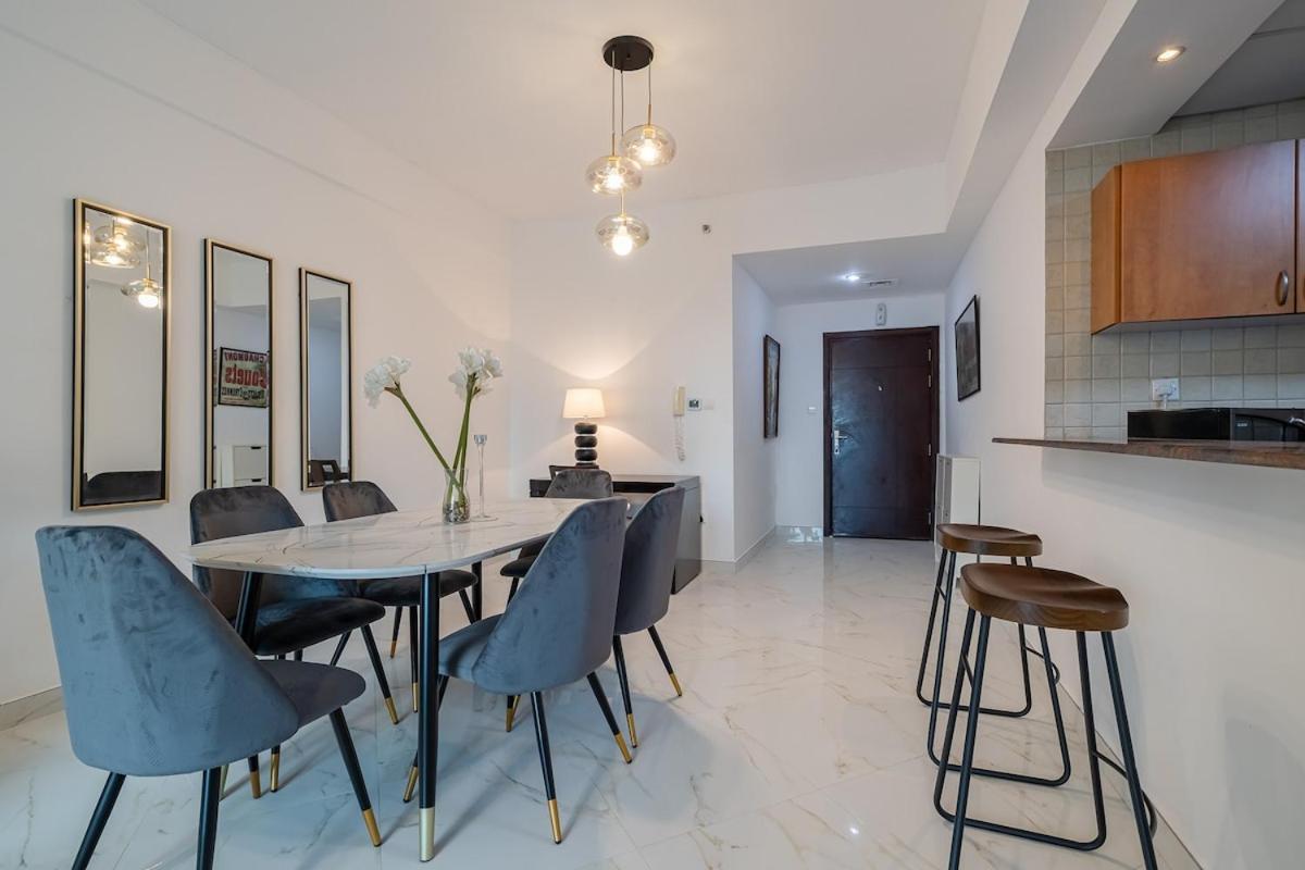 2 Bedroom I Marina Diamond 4 I Close To Metro * Dubai