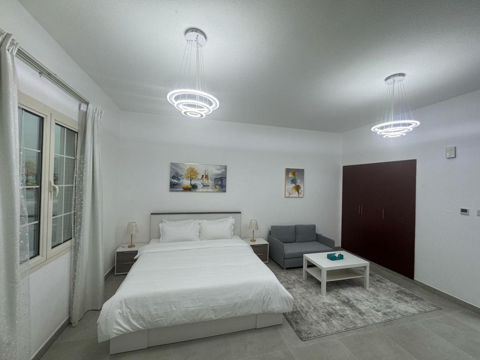 Apartment England Cluster International - Bright,spacious And Well Furnished